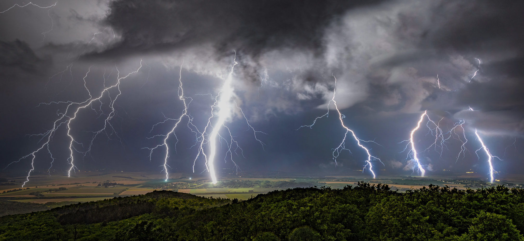 Makovics Kornél: Hihetetlen energiák