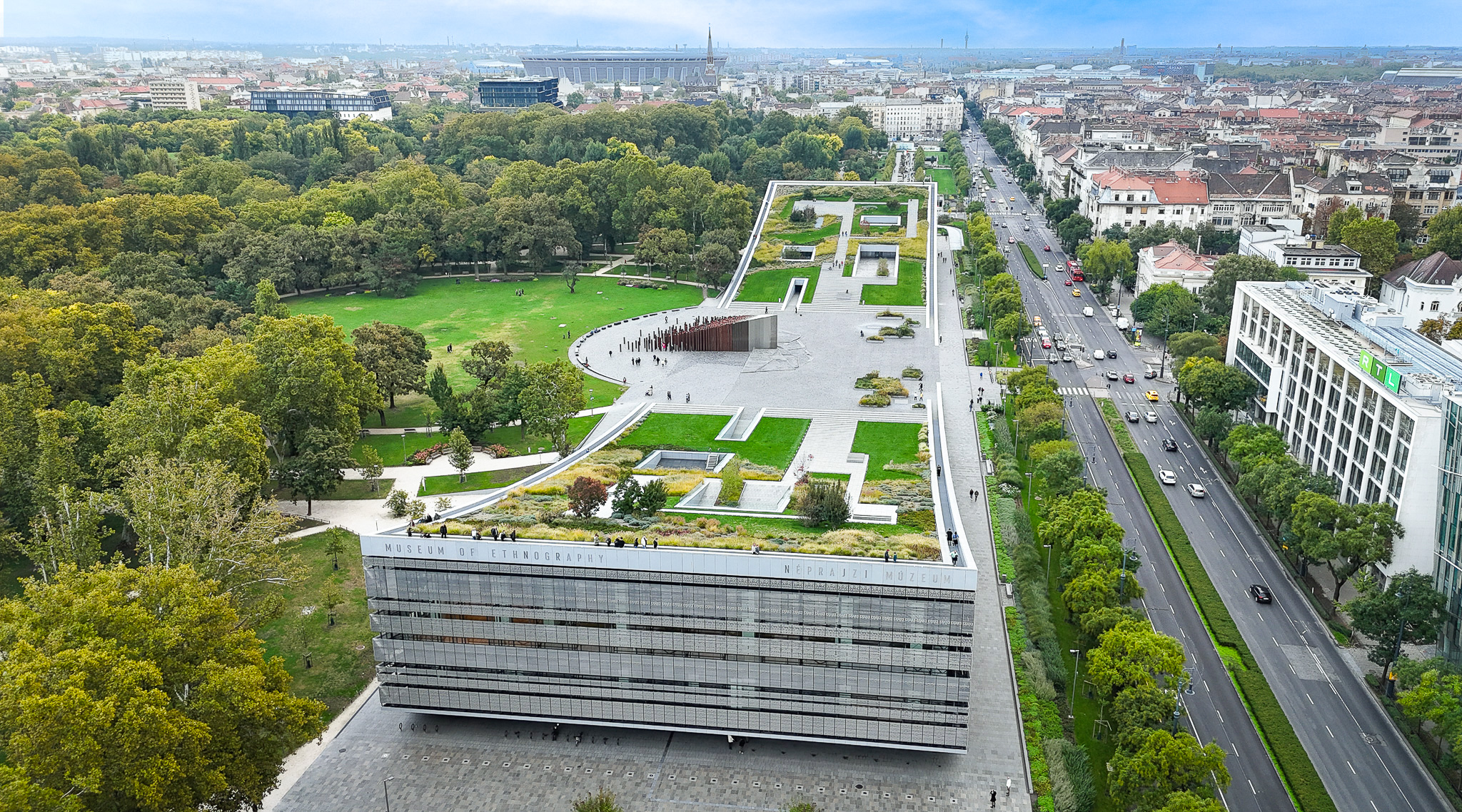 Néprajzi-Múzeum_LigetBudapest.jpg