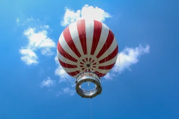 BalloonFly, a ballon-kilátó