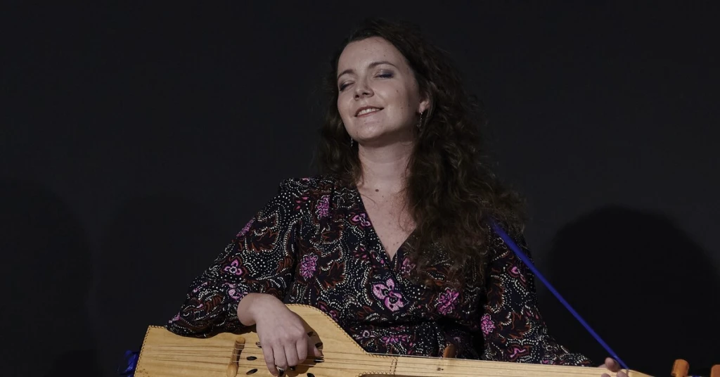 Grúz dallamok és hangszerbemutató Bolyki Sárával