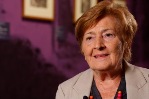 Péter Ágnes irodalomtörténész előadása | Blake fáradhatatlan küzdelme az Ember megteremtéséért