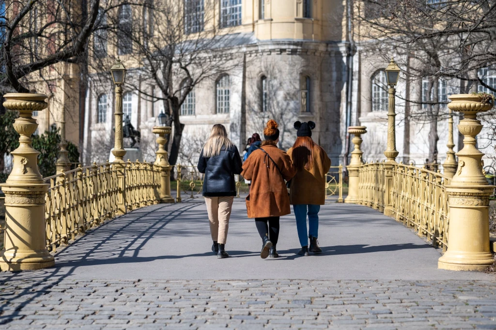 Összművészeti tavasz a Városligetben