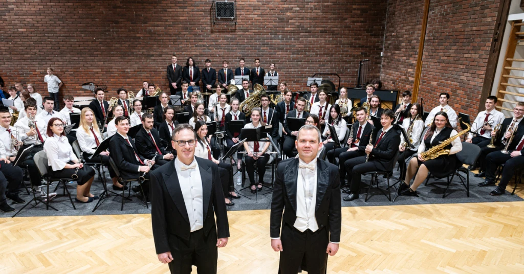 A Weiner Symphonic Band nyárindító koncertje