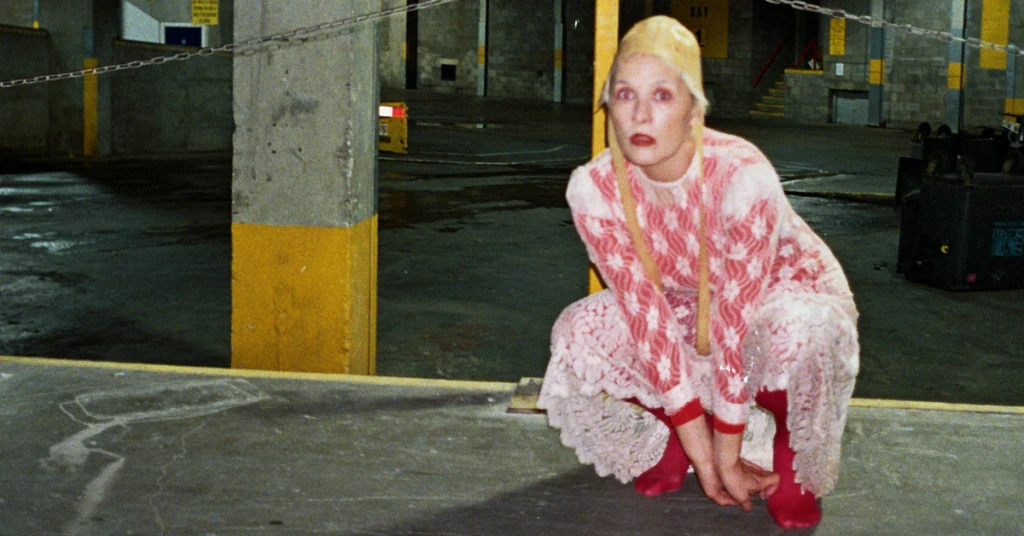 Cate Le Bon (UK)