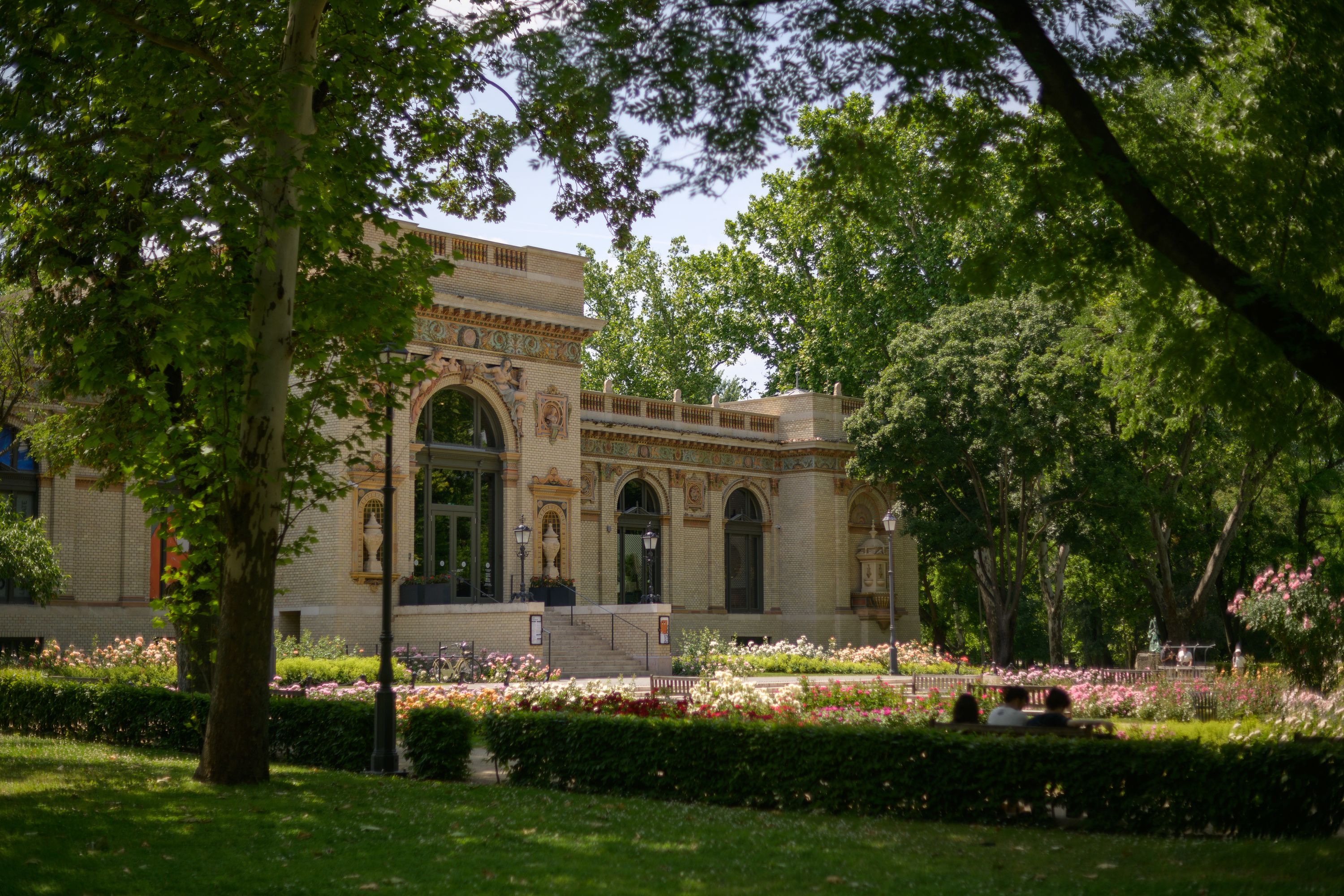 copyright_LIGET-BUDAPEST_Szabó-Bence_-Rózsakert-4.jpg